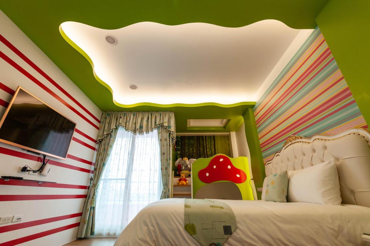 Michelin Castle - Yilan Homestay Wujie Bagian luar foto